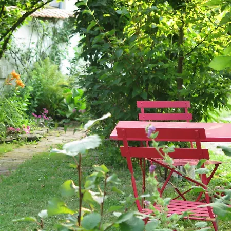 D'hôtes La Madeleine Alojamento de Acomodação e Pequeno-almoço